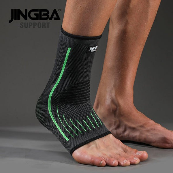 Shinplex Dynamic Ankle Support compression wear display